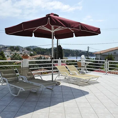 Rea Apartmanhotel 2*