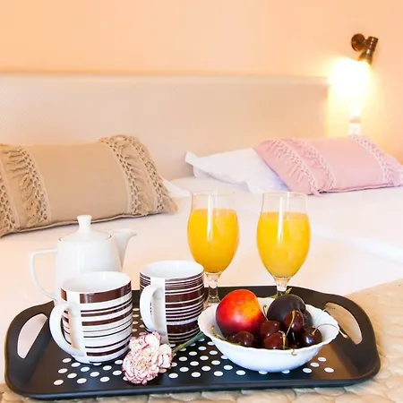 Rea Lejlighedshotel 2*