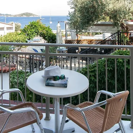 Rea Lejlighedshotel Megali Ammos (Skiathos)